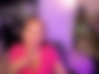 NikaGentle MILF webcam performer live streaming