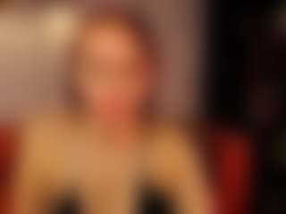 Live cam show with NikaGentle - Shaved Pussy Mature on Dare Cams