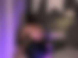 NikaGentle's Live Sex Cam Show