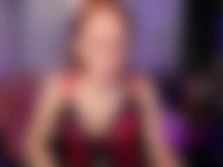 NikaGentle MILF webcam performer live streaming