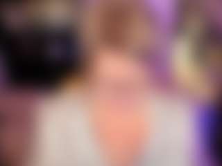 Live cam show with Shannonshine - Spy Granny on AdultVida.com