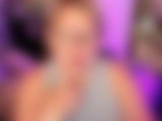 Live cam show with Shannonshine - Granny Blonde Hair on Fling VIP Chat