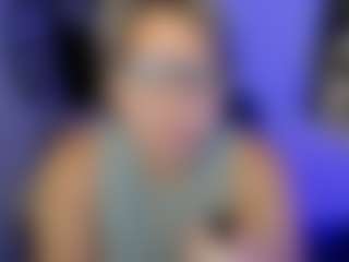 Live cam show with Shannonshine - Gray Eyes on Nude Chat * 1 On 1 Webcam Sex * Live Cam Show