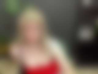 Live cam show with AlanaDreamy - Small Ass on Dolls Live