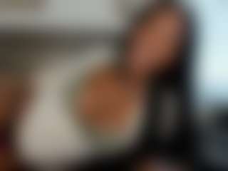 Live cam show with Nicole XOXO - Cosplay Brown Hair on Stripli.com