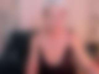 Live cam show with KathySunn - Green Eyes on studioflirtlive.com