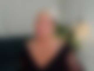 Live cam show with KathySunn - Granny Blonde Hair on Camsoda