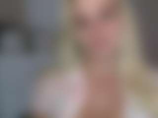 CorneliaBarbie's Live Sex Cam Show
