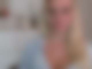CorneliaBarbie's Live Sex Cam Show