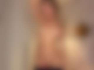 LeksyWest's Live Sex Cam Show