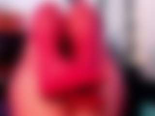 natashayu MILF webcam performer live streaming
