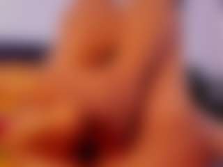 Live cam show with natashayu - Skinny MILF on Milfs Live