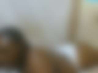 cutyleila MILF webcam performer live streaming