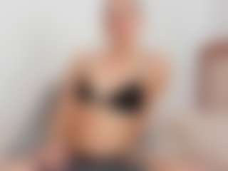 Live cam show with Ishabella - Gag on livesuperchat.net