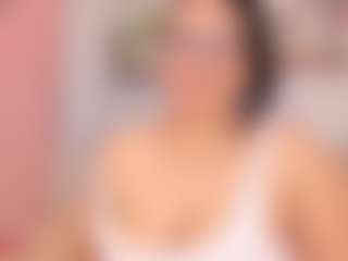 Live cam show with ivannabreast1 - Oil on Camsoda