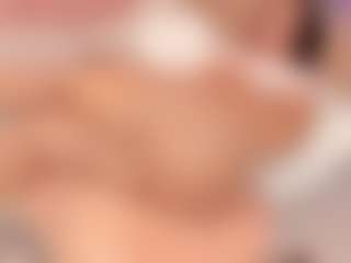 ivannabreast1's Live Sex Cam Show