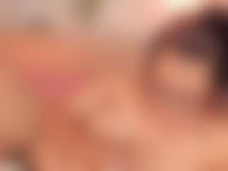 ivannabreast1's Live Sex Cam Show