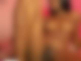 Live cam show with Sharonsmiith1 - Living Room on Camversity