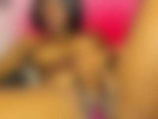 Live cam show with Sharonsmiith1 - Butt Plug on Camsoda