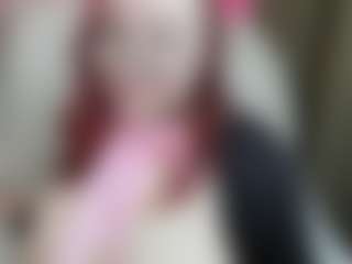 Live cam show with Velenaroxys - Red Hair Shaved Pussy on sexylive.show