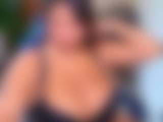 Live cam show with Kenya Buhle - Old on crypto-cams