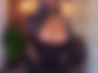 Kenya Buhle's Live Sex Cam Show
