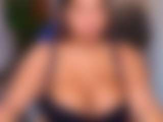 Live cam show with Kenya Buhle - Old on camtv