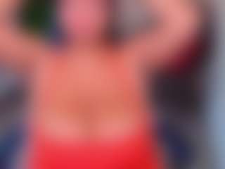Live cam show with Kenya Buhle - Old on livesuperchat.net