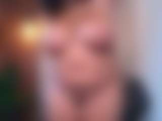Live cam show with Kenya Buhle - Old on EXY