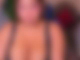 Live cam show with Kenya Buhle - Old on sexylive.show