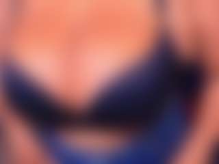Kenya Buhle's Live Sex Cam Show