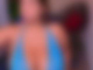 Live cam show with Kenya Buhle - Old on live18s.com