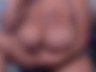 Kenya Buhle's Live Sex Cam Show