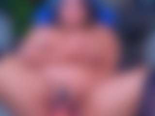 Live cam show with Kenya Buhle - Cosplay Toys on Milfs Live