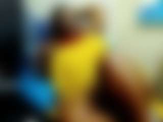 Live cam show with BrunetteDevon - Middle Aged on Dare Cams