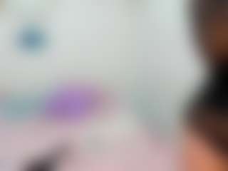 alanasmith18's Live Sex Cam Show