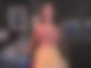 Live cam show with MargaretFatal - Blue Eyes on Livezox