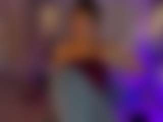 Live-Cam-Show mit Riley sierra - Glasses auf Camsoda