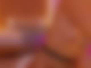 Live cam show with Riley sierra - Glasses on thefappeningchat.com