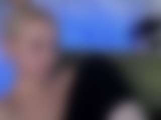 Live cam show with StephanieSea - Femdom on sexylive.show