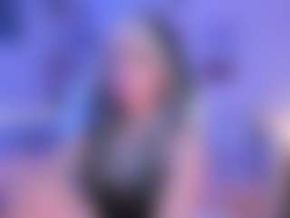 Live cam show with Victoria Saenz - Goth on nudelive.tv