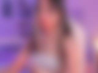 Live cam show with Victoria Saenz - Student on Camsoda