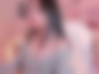 Live cam show with Victoria Saenz - Student on CamClone