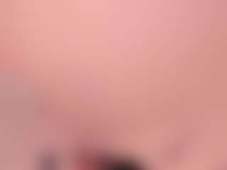 Live cam show with Victoria Saenz - Gamer Brown Hair on makecum.org
