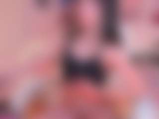Live cam show with Victoria Saenz - Student on Fling VIP Chat
