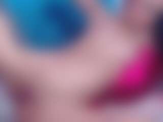 ParisAndNewton's Live Sex Cam Show