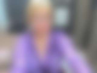 Live cam show with JillMild - Horny on iamadamtest123.com