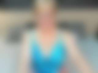 Live cam show with JillMild - Control on Camsoda
