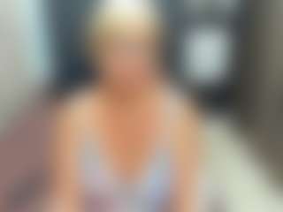 Live cam show with JillMild - Hairy Pussy MILF on TeamSkeetLive