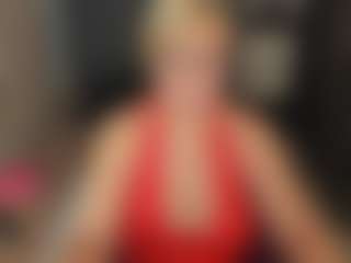 Live cam show with JillMild - Mature on Camsoda